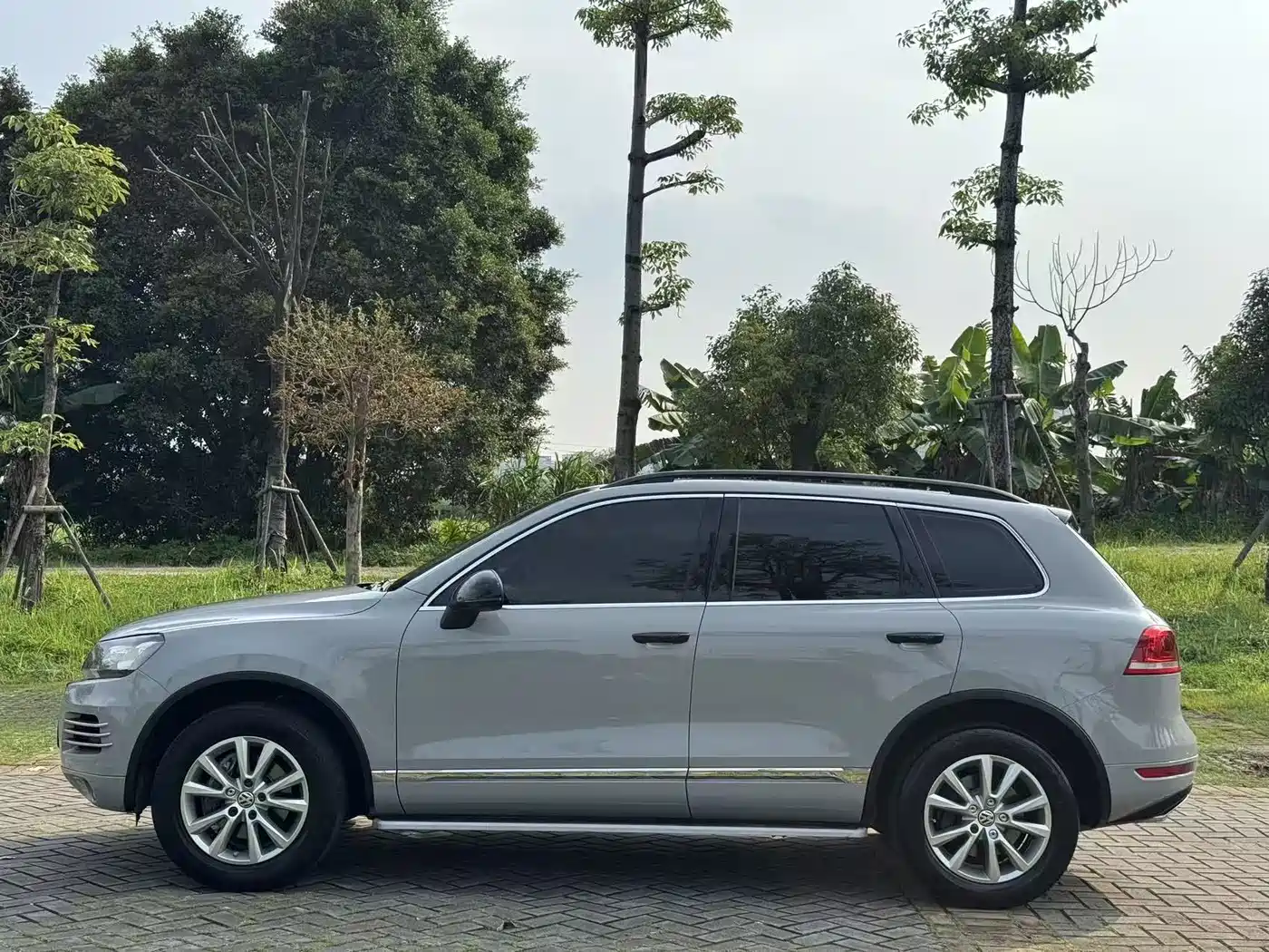 Volkswagen Touareg 2014 3.0TSI New Edge Edition фото 8