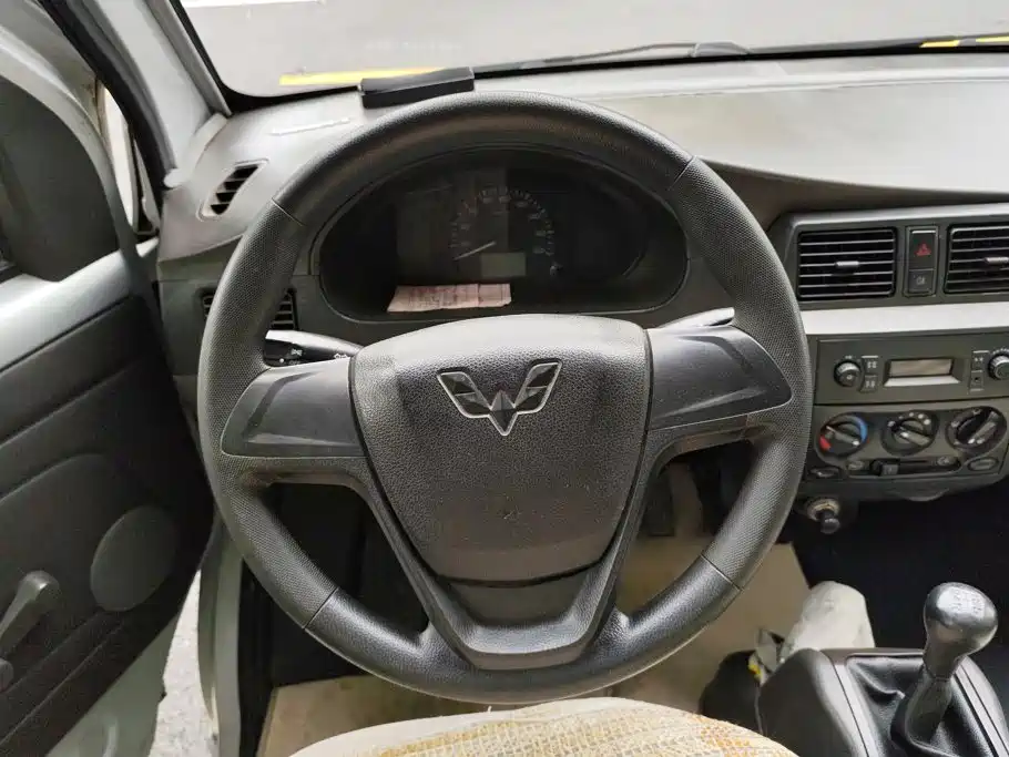 Wuling Motors Wuling Rongguang 2017 2017 1.5L Extended Basic