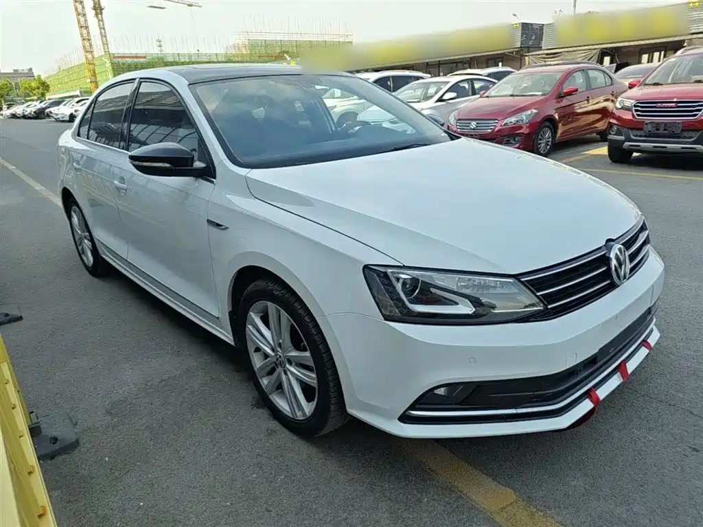 Volkswagen Sagitar 2018 280TSI DSG Luxury фото 4