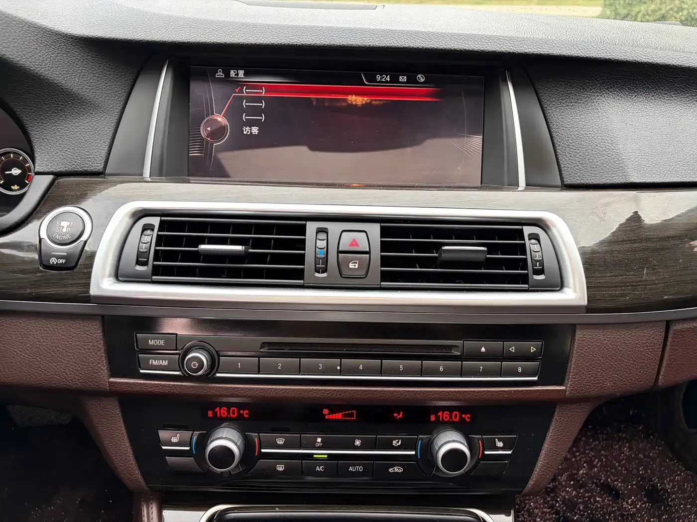 BMW 5 Series 2014 525Li Luxury Design Package фото 7