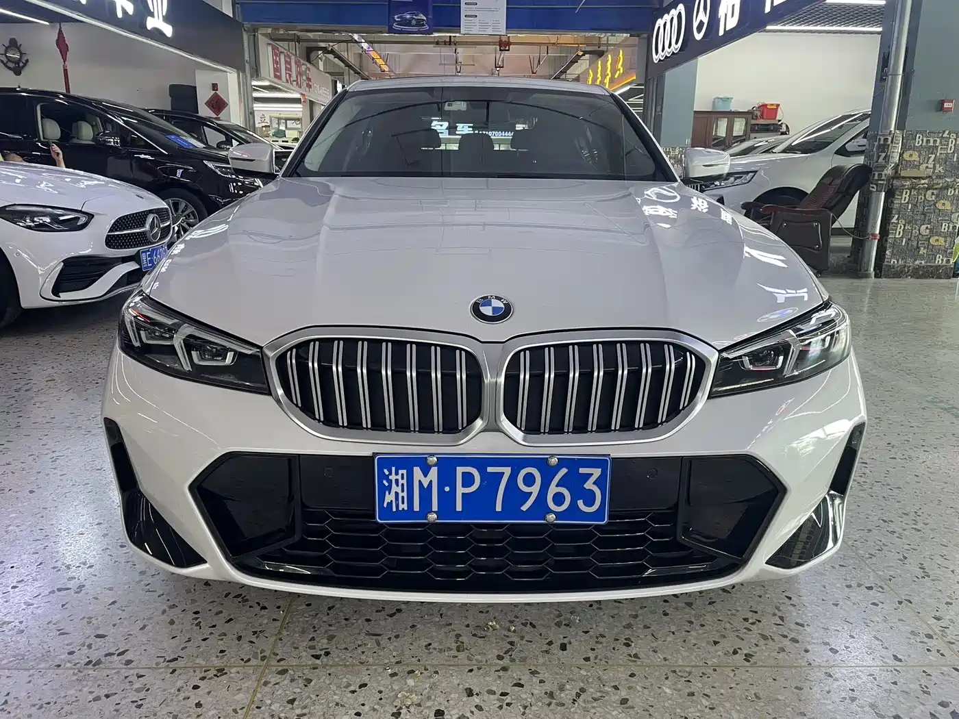 BMW 3 Series 2023 320Li M Sport Package фото 2