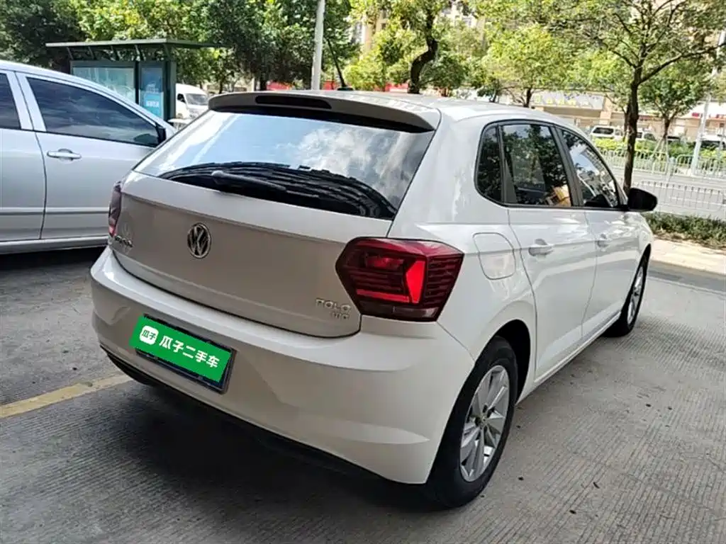 Volkswagen Polo 2019 Plus 1.5L Automatic Panorama Enjoyment Edition фото 7