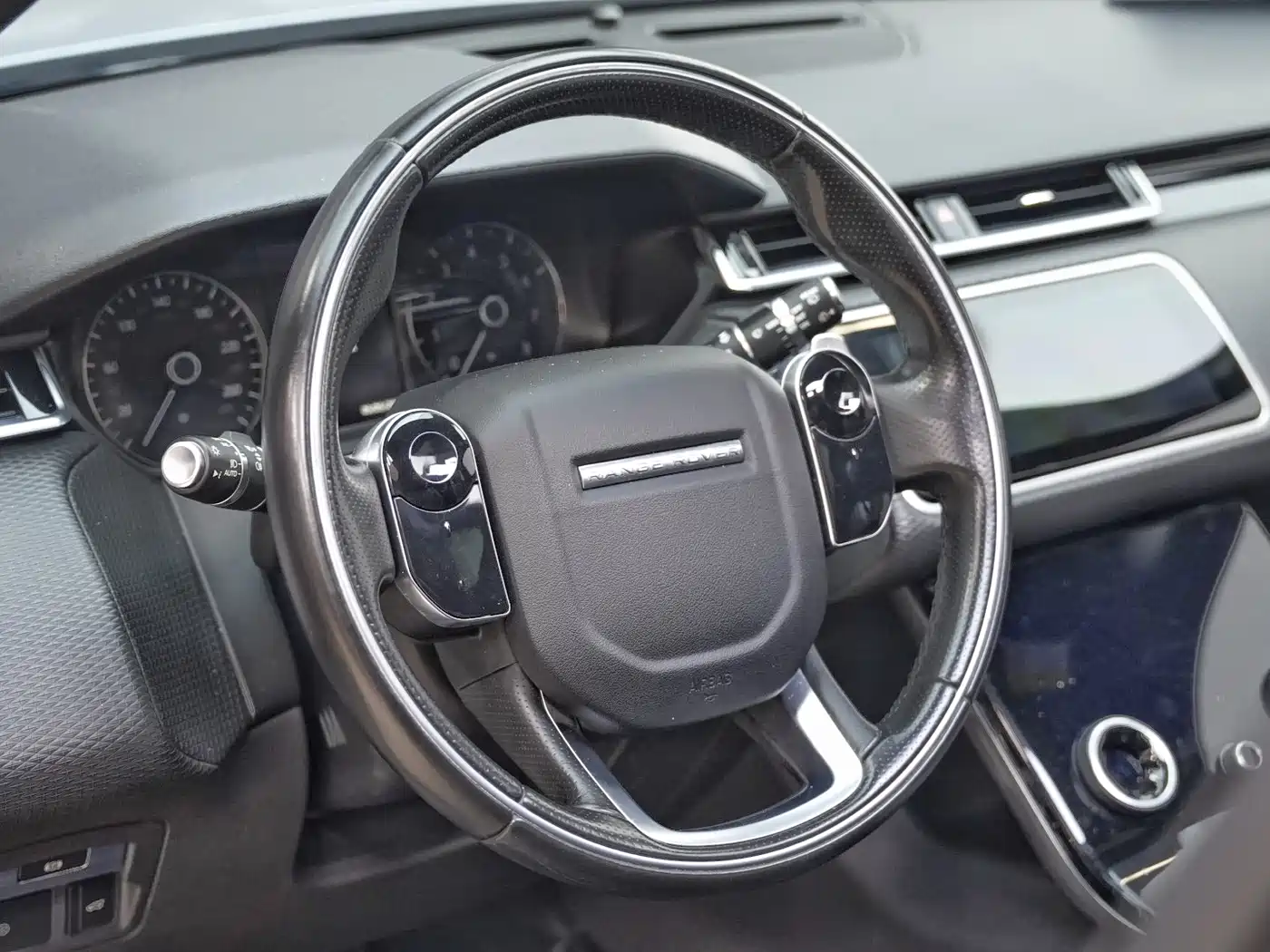 Land Rover Range Rover Velar 2019 250PS R-DYNAMIC S фото 6