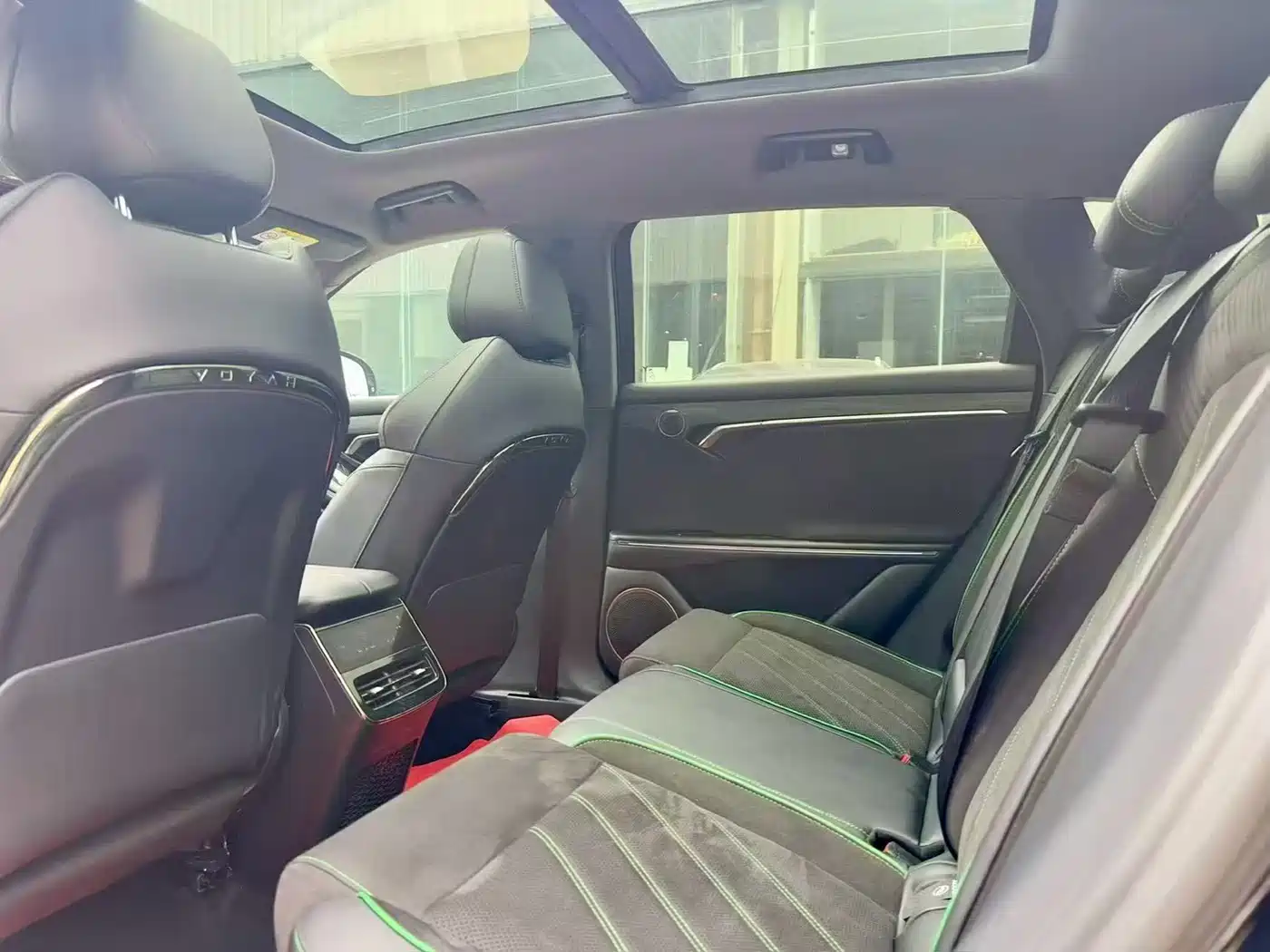 Voyah Auto VOYAH FREE 2025 2025 318 259km 4WD Explorer Edition