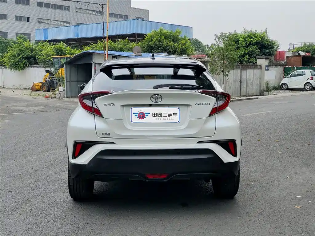 Toyota IZOA 2020 2.0L Yi Chi Edition фото 5