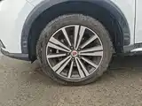 Фото 23 - Roewe RX5