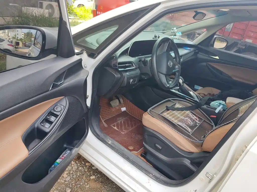 Buick GL6 2022 2021 323T Mild Hybrid Connected Luxury