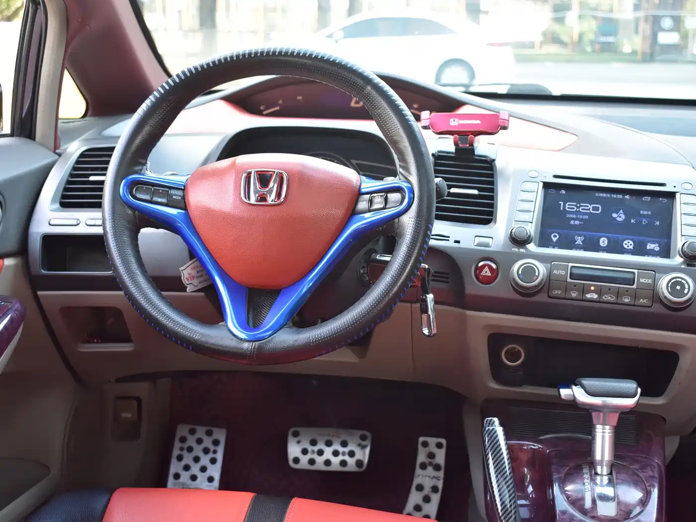 Photo 15 - Honda Civic