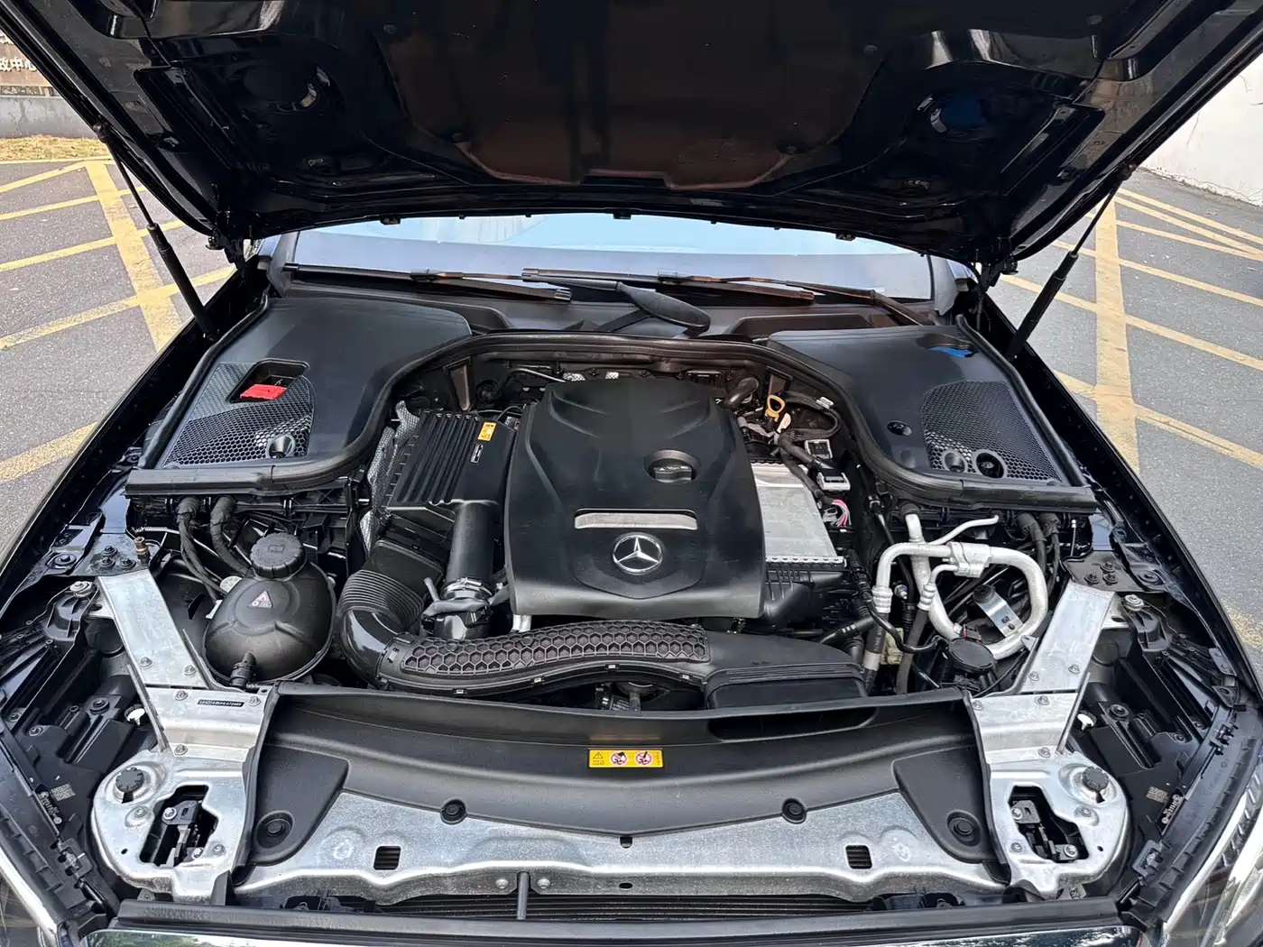 Mercedes-Benz E-Class 2017 E 300 L Luxury фото 15