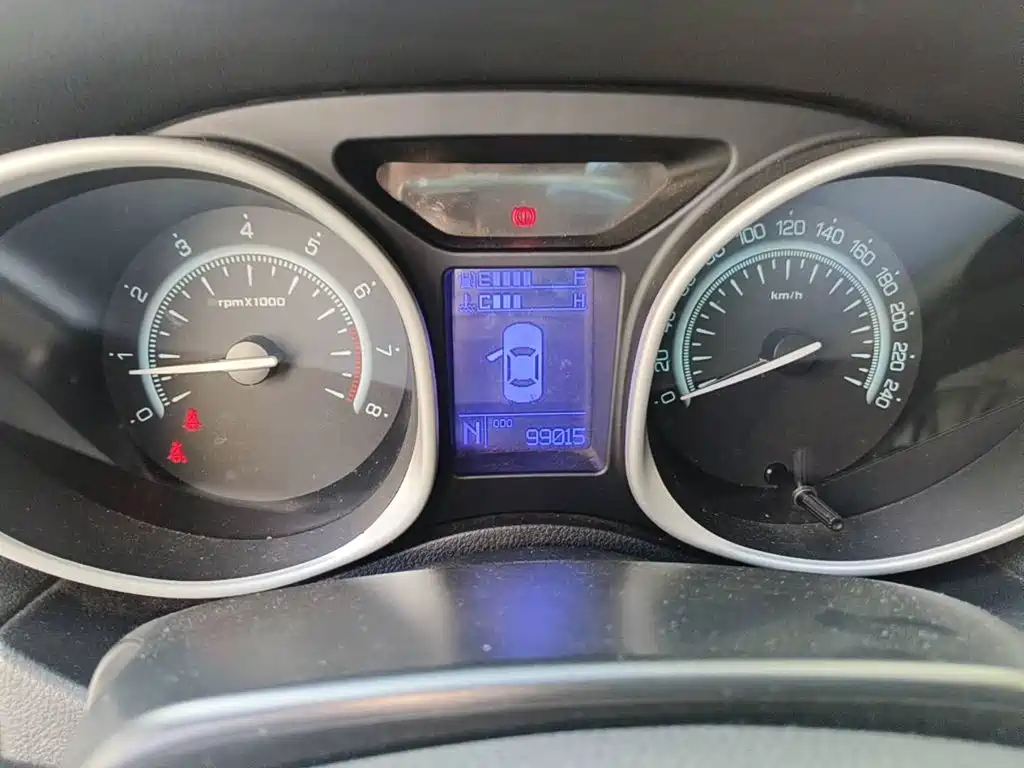 GAC Trumpchi Trumpchi GS5 2013 2012 2.0L Automatic 2WD Anniversary Edition