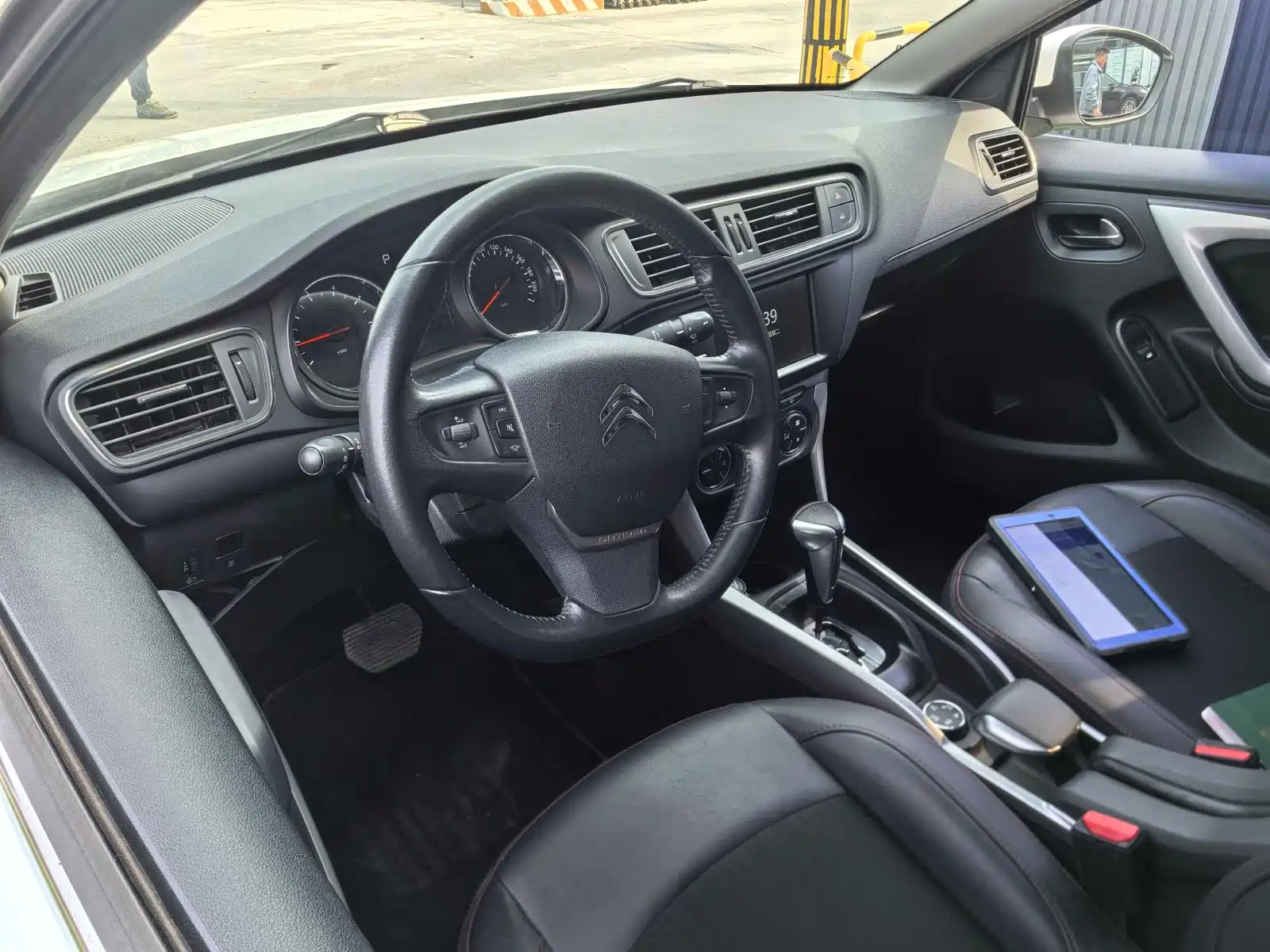 Фото 7 - Citroën C3-XR