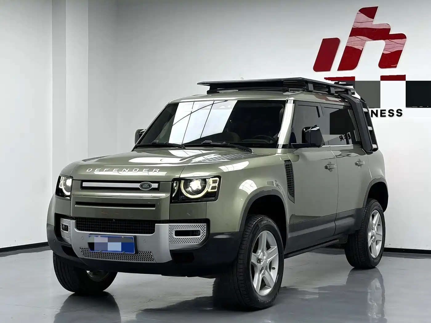 Land Rover Defender 2021 110 P400 SE