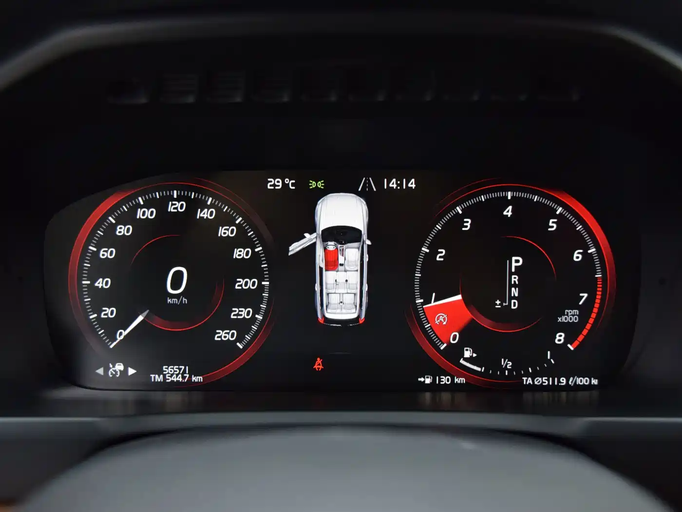 Photo 13 - Volvo XC90