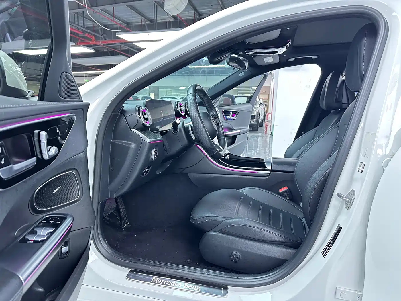 Mercedes-Benz C-Class 2022 C 260 L Sport Edition фото 4