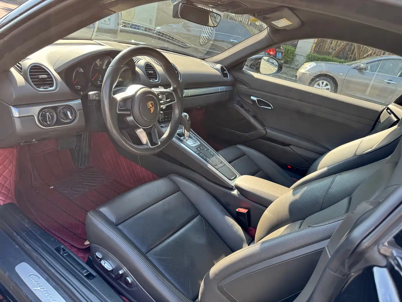 Porsche 718 2018 Cayman 2.0T фото 7