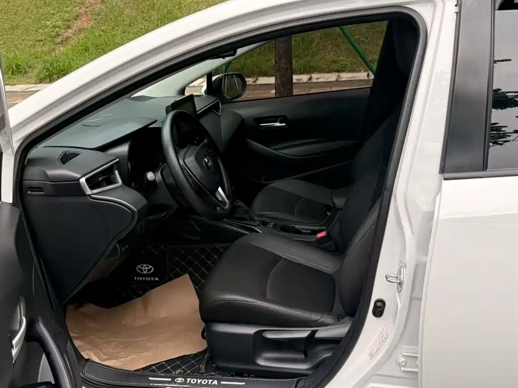 Toyota Corolla 2021 1.2T S-CVT Pioneer PLUS Edition фото 5