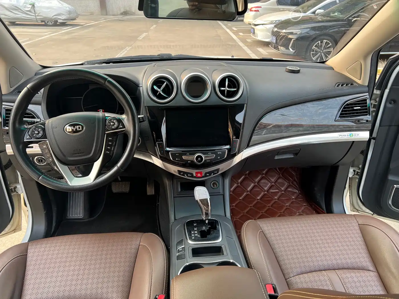 BYD S7 2017 2.0T Auto Luxury фото 5
