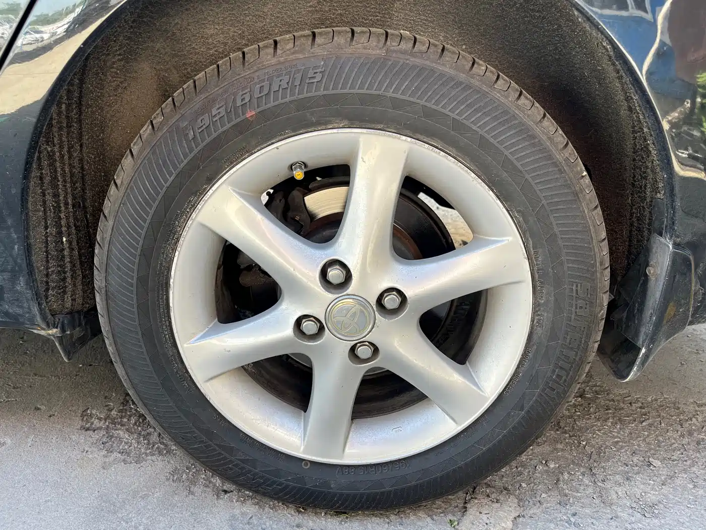 Toyota Corolla 2007 Model 1.8L Manual GLX-i Special Edition фото 22