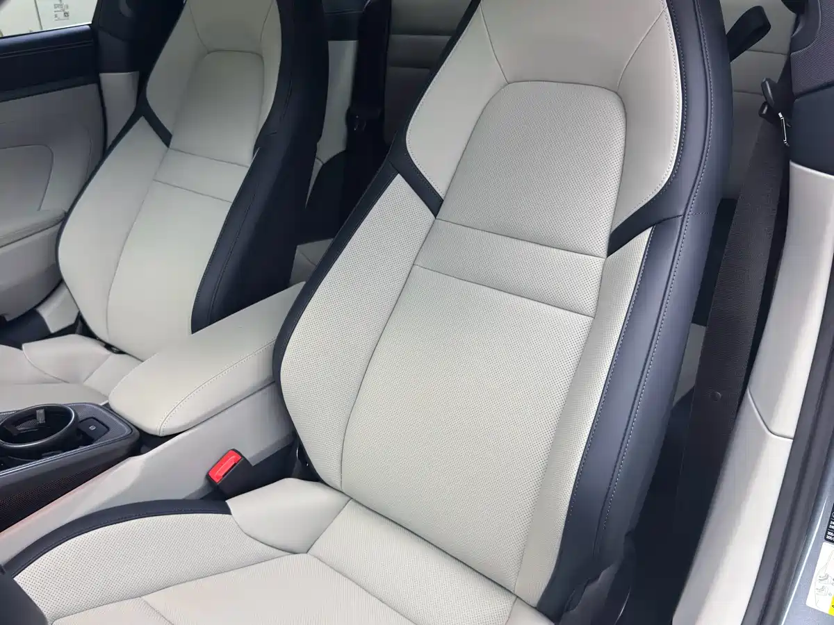 Porsche 911 2026 Carrera 3.0T фото 10