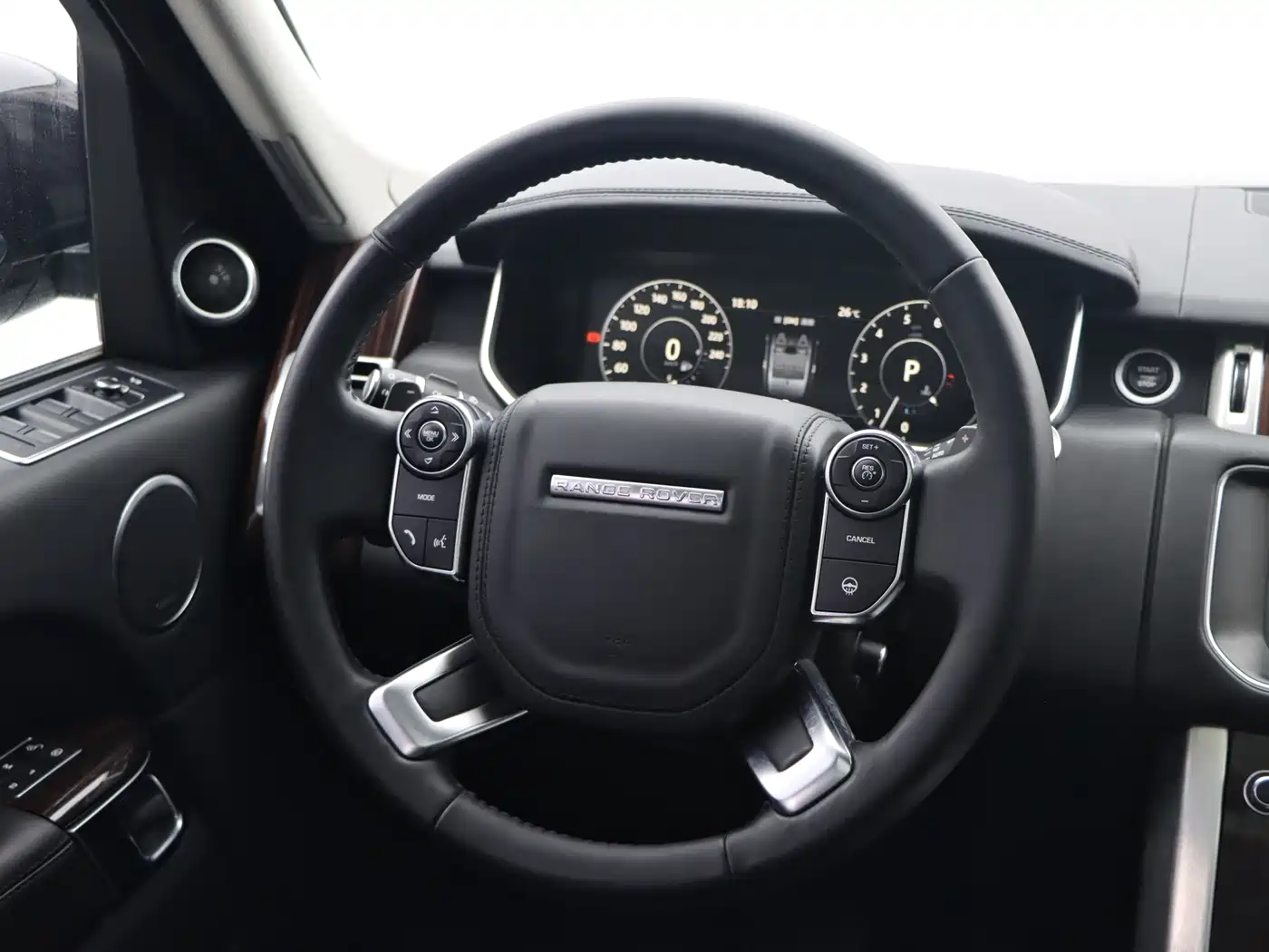 Land Rover Range Rover 2017 2017 3.0 SC V6 Vogue