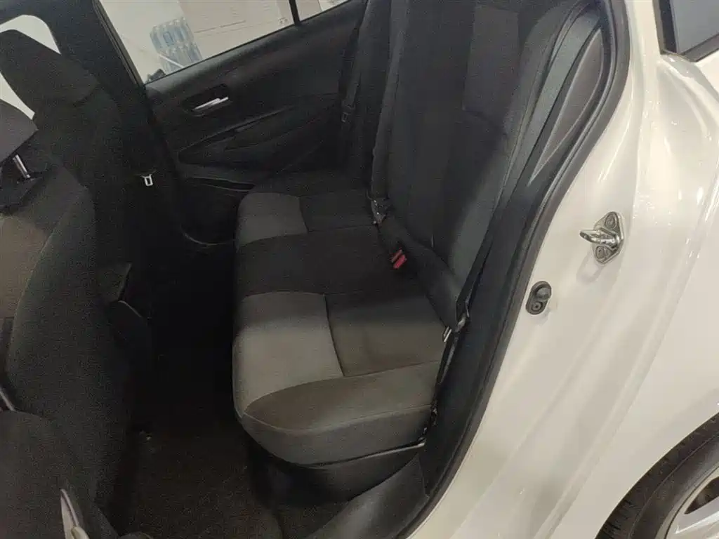 Toyota Levin 2022 Dual Engine 1.8H E-CVT Progressive Edition фото 17