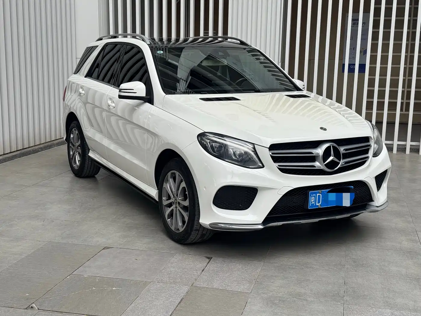 Mercedes-Benz GLE 2017 GLE 320 4MATIC Dynamic фото 3