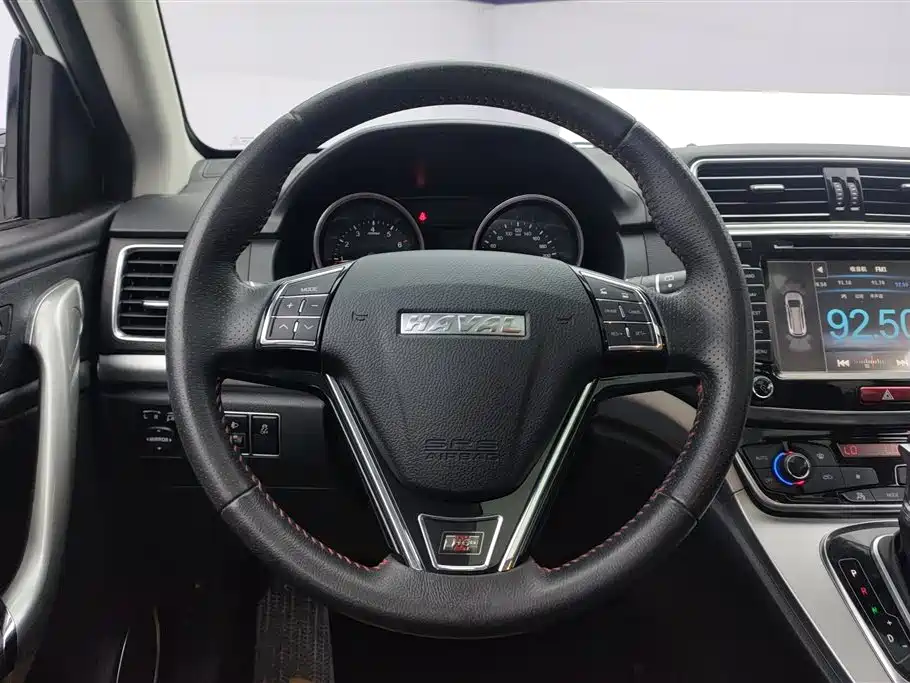 Haval H6 2015 Sport 1.5T Automatic 2WD Luxury фото 15