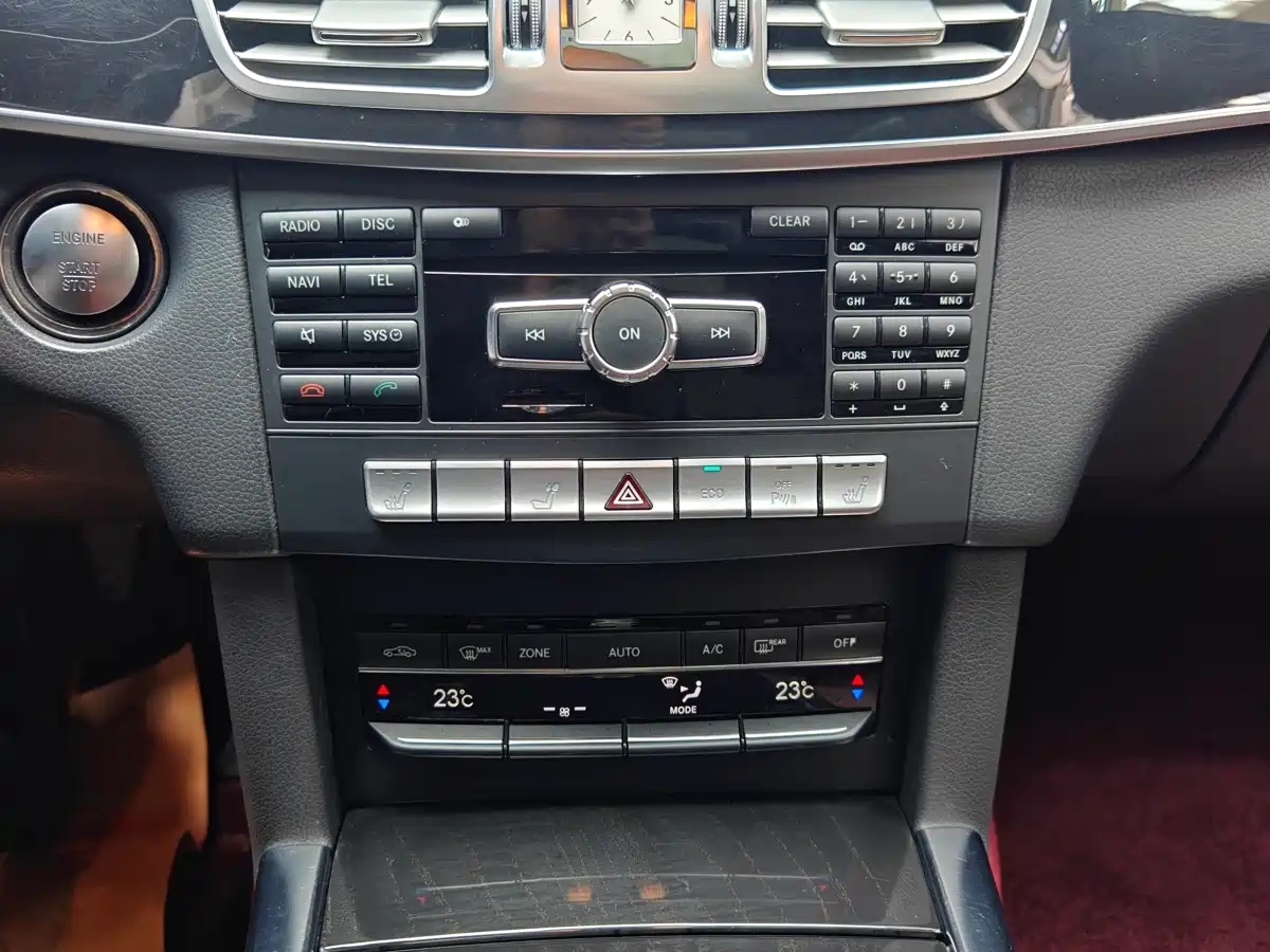 Mercedes-Benz E-Class 2015 E 320 L Sport 4MATIC фото 8