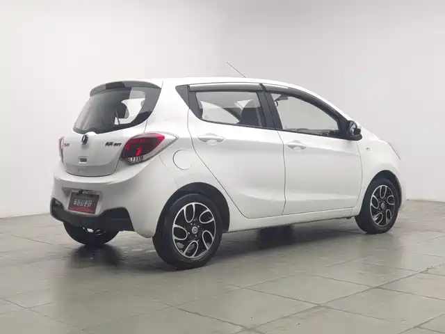 Changan Benben 2015 1.4L IMT Luxury (China V) — фото 2