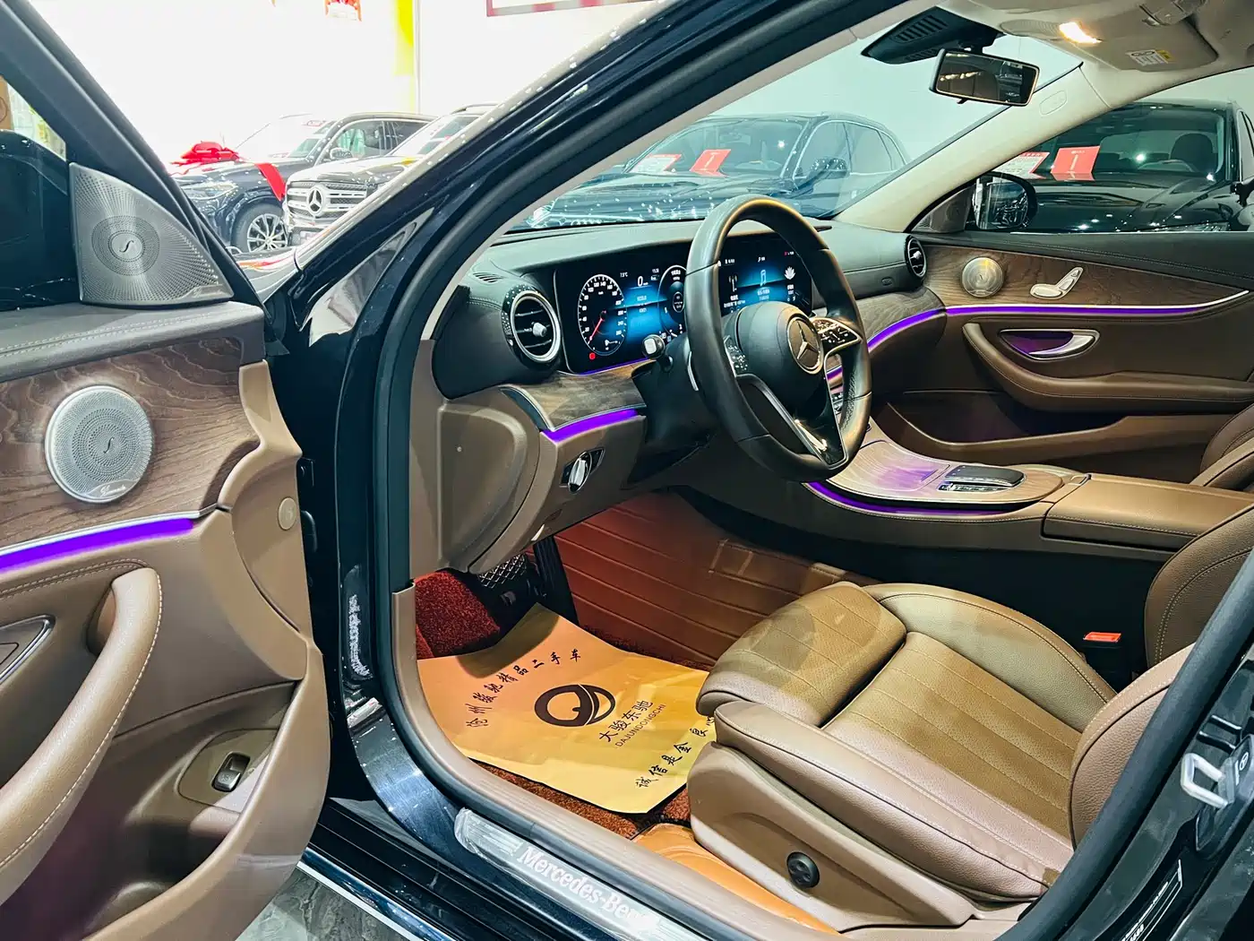 MERCEDES-BENZ E CLASS