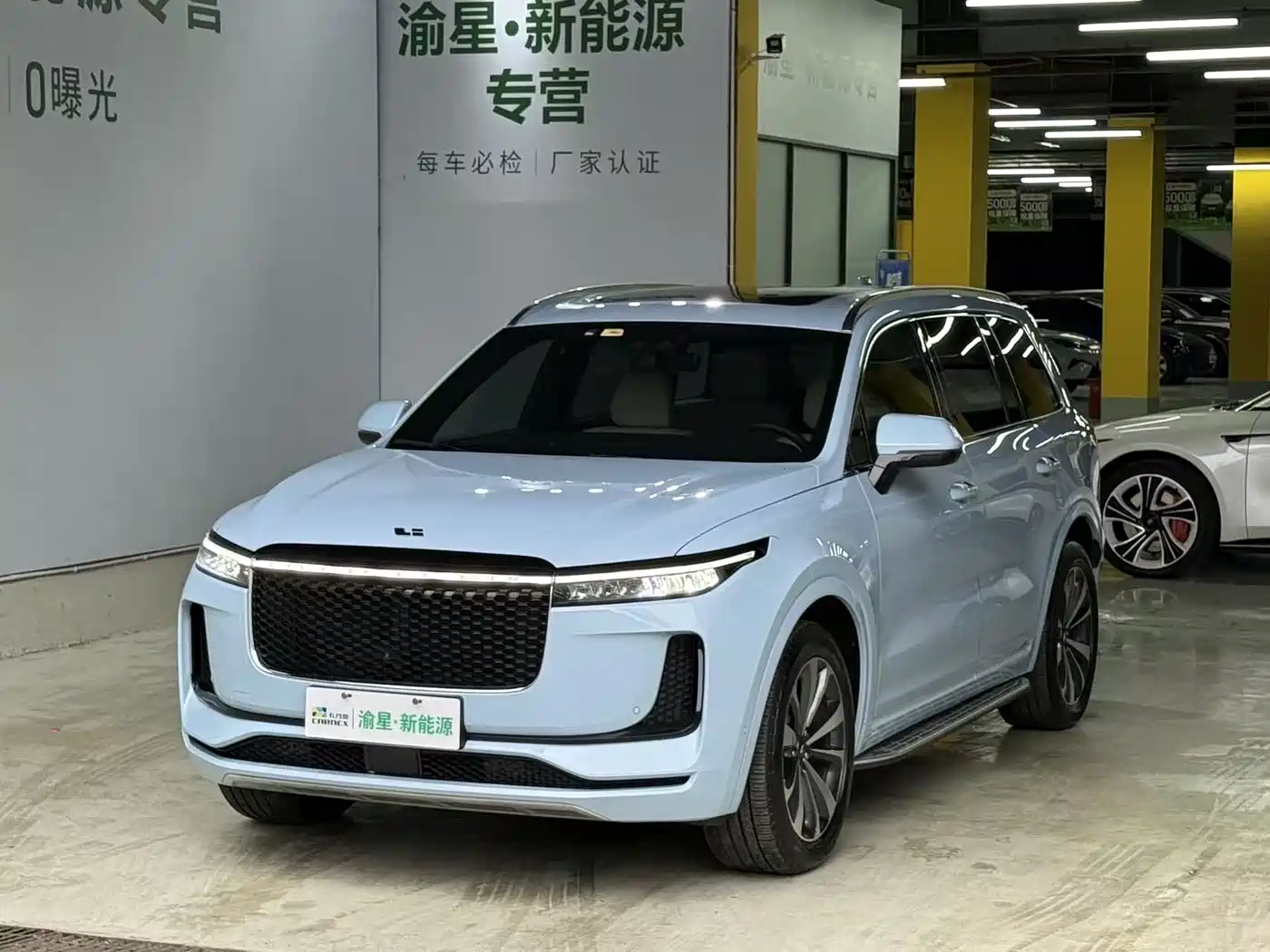 Li Auto Li ONE 2020 Extended Range 6-seater