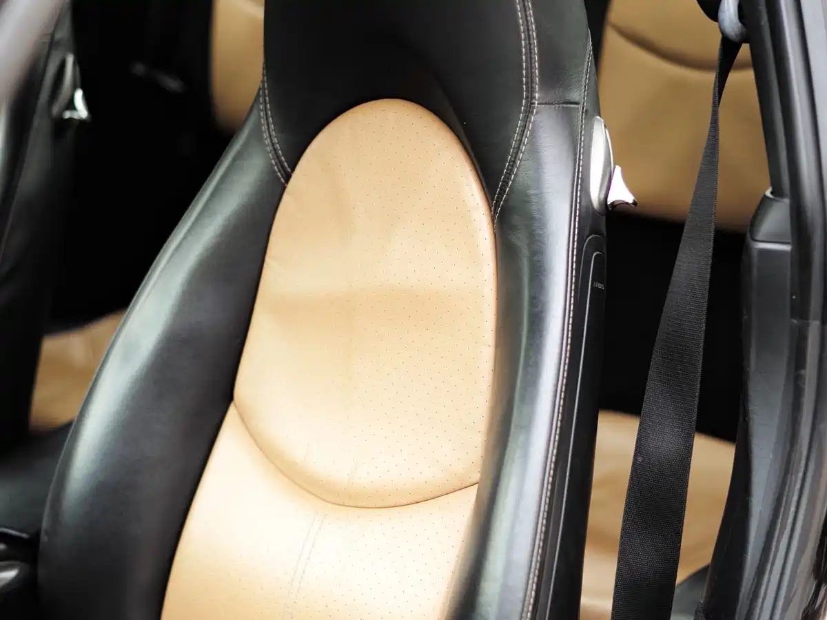 Porsche 911 2011 Edition Style 3.6L Hardtop фото 21