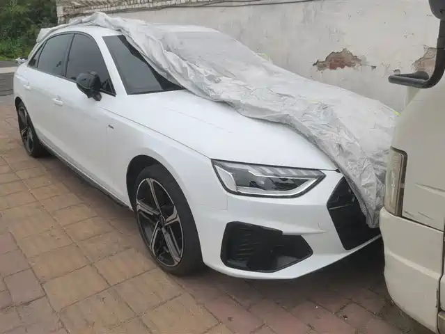 Audi A4L 2024 40 TFSI Luxury Dynamic