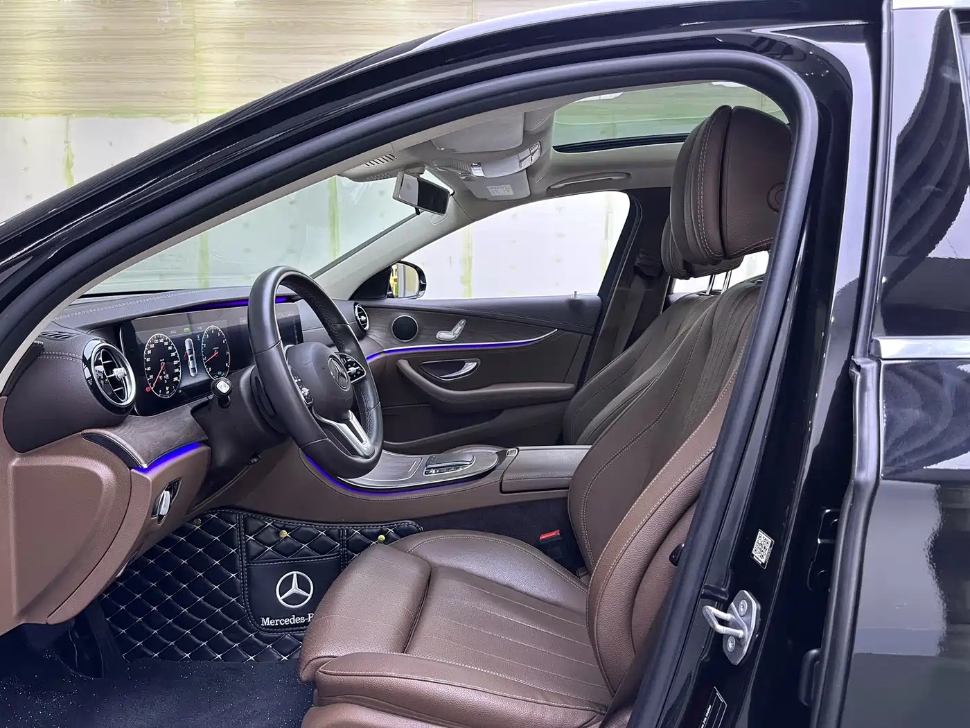 Mercedes-Benz E-Class 2020 E 260 L фото 11