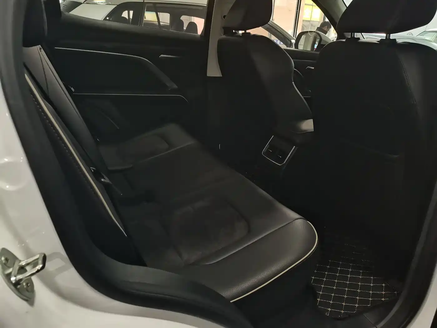 Haval H6 2023 National Trend Edition 1.5T Automatic Champion фото 6