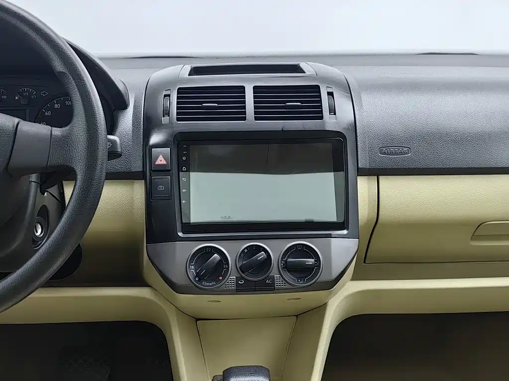 Photo 12 - Volkswagen Polo