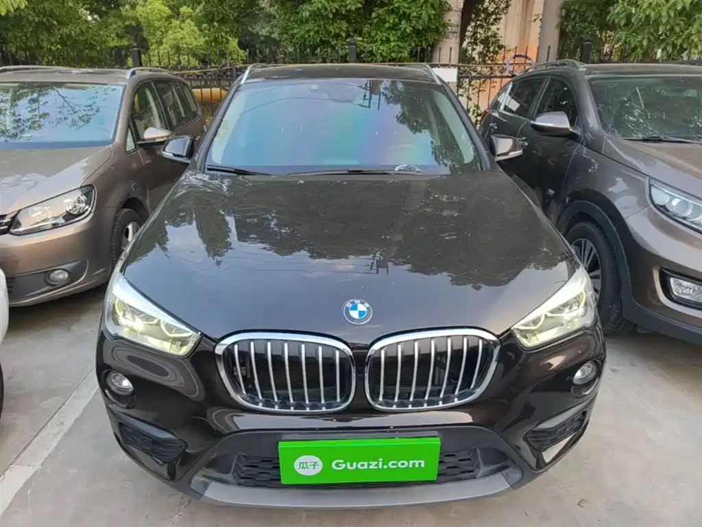 BMW X1 2018 sDrive20Li Leading Model фото 3