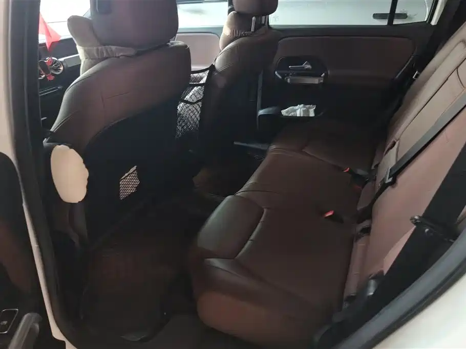 Mercedes-Benz GLB 2020 Facelift GLB 200 Dynamic фото 11