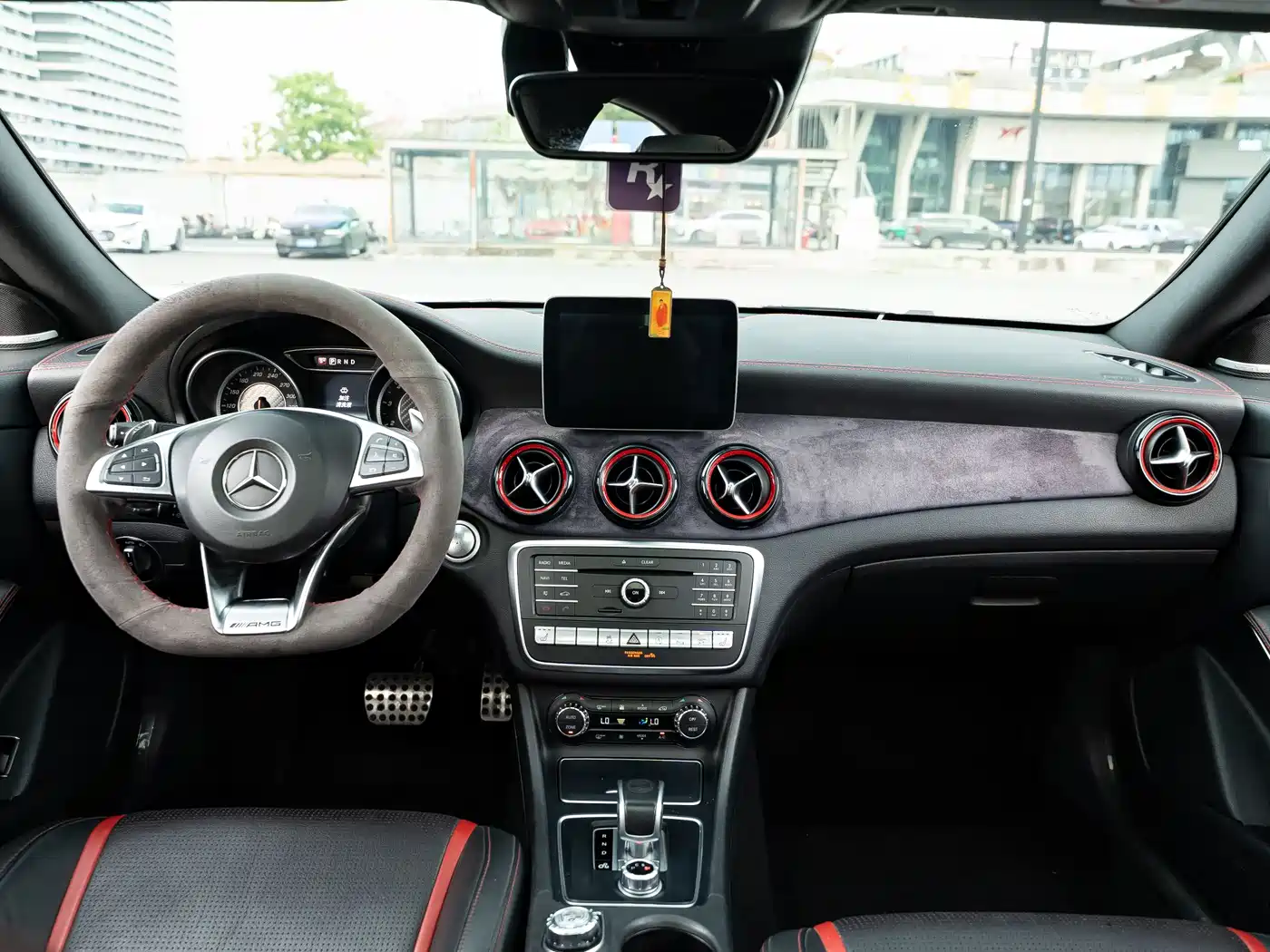 Mercedes-Benz CLA AMG 2016 AMG CLA 45 4MATIC фото 5