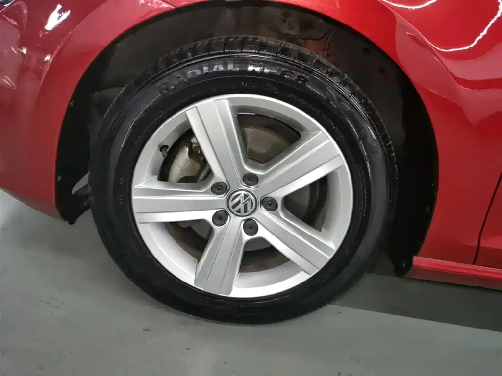 Volkswagen Golf 2016 1.6L Automatic Comfort фото 23