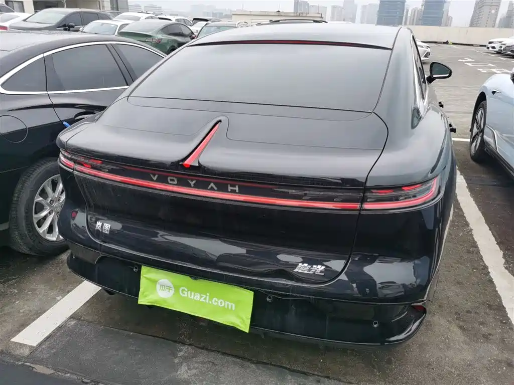 Voyah Auto VOYAH Zhuiguang 2024 PHEV AWD Ultra Long Range Flagship фото 4