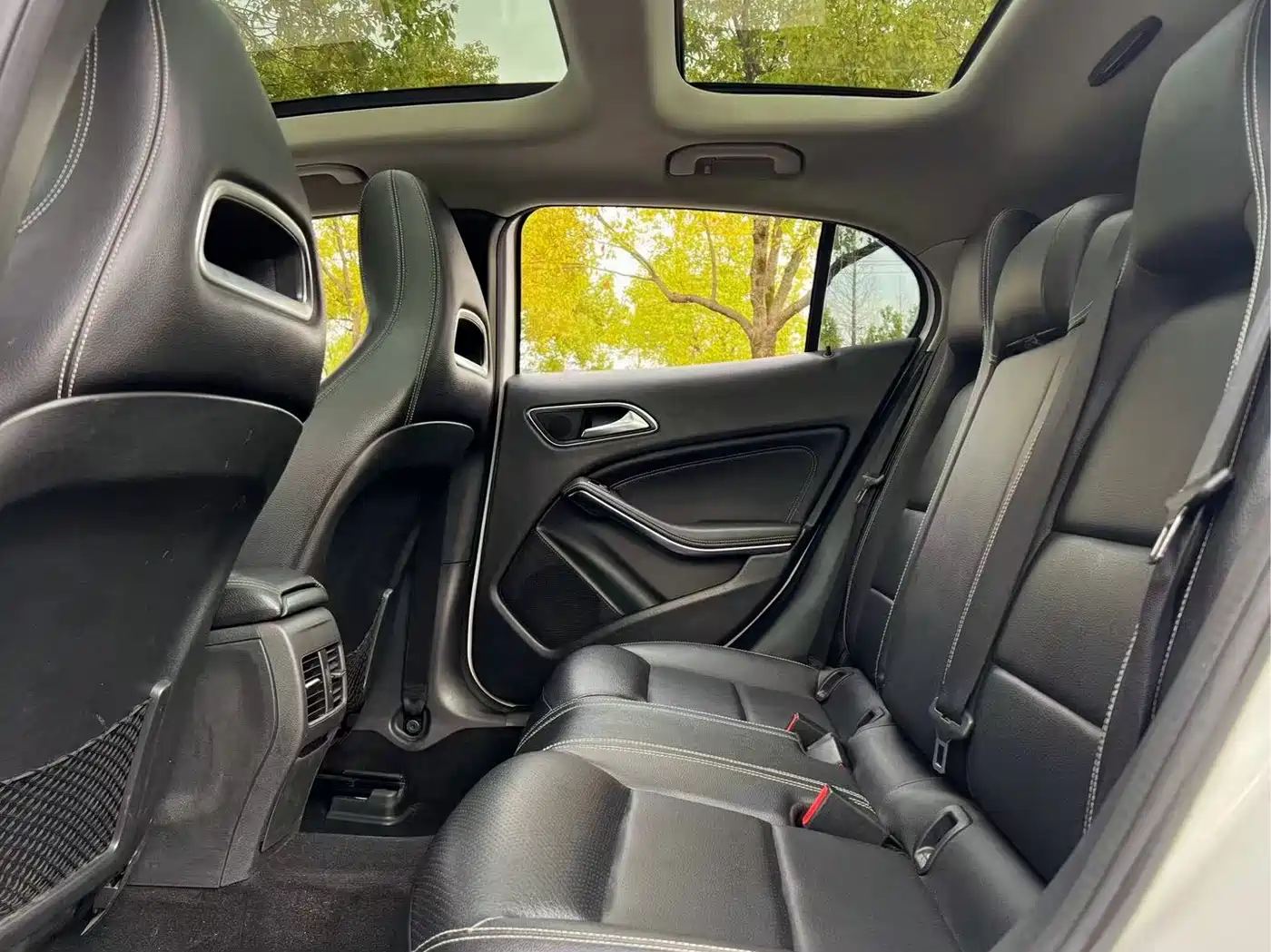 Mercedes-Benz GLA 2019 GLA 200 Dynamic фото 12