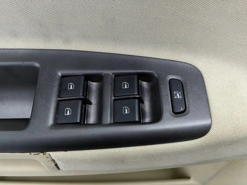 Photo 9 - Volkswagen Polo
