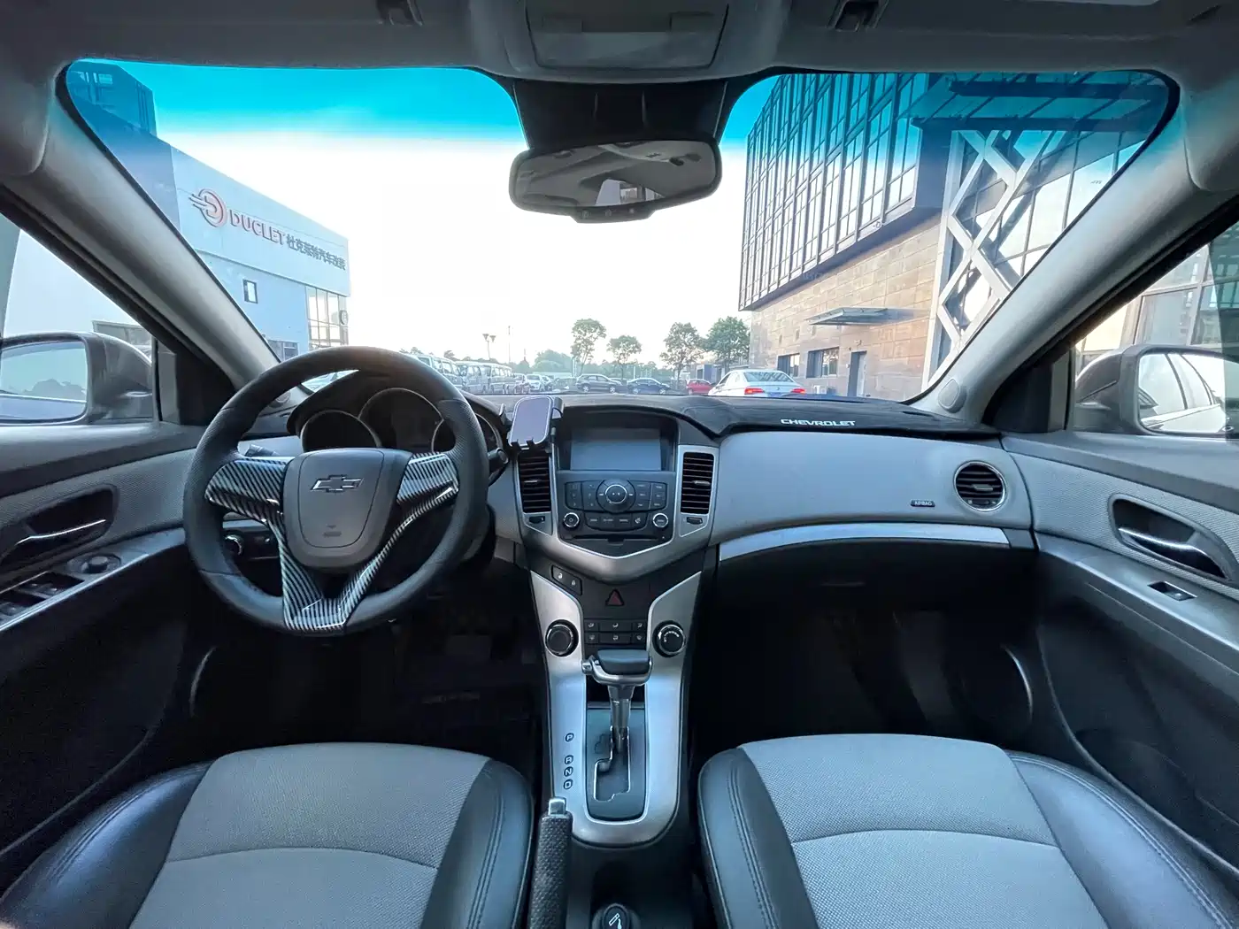Chevrolet Cruze 2013 Model 1.6L SE AT фото 6