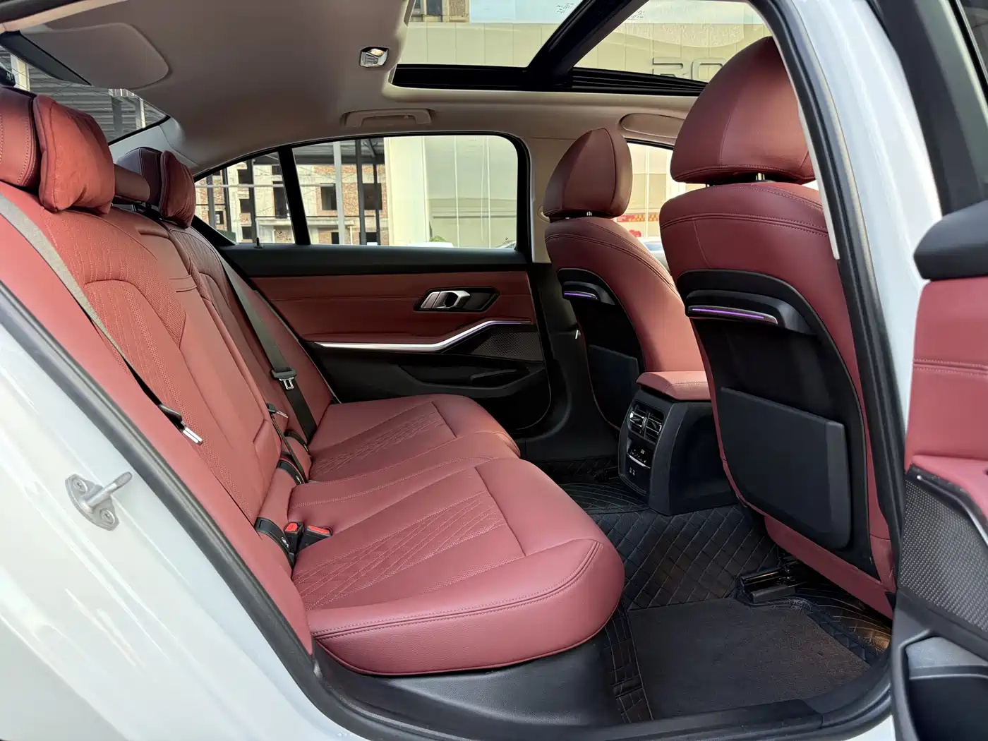 BMW 3 Series 2022 Facelift 325Li M Sport Package фото 10
