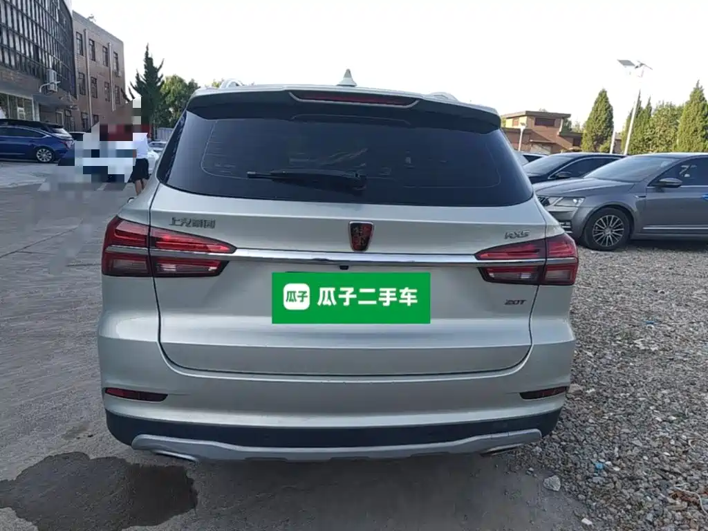 Фото 6 - Roewe RX5