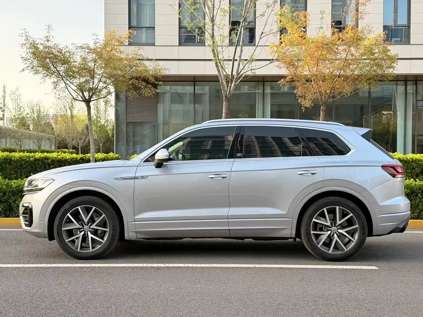Volkswagen Touareg 2020 3.0TSI Enjoyment Edition China VI фото 7