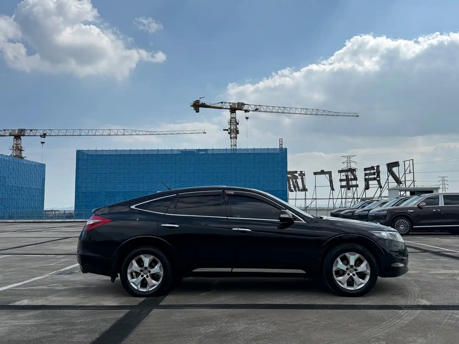 Photo 4 - Honda Crosstour