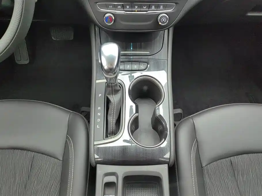 Buick Verano 2020 20T CVT Leading фото 16