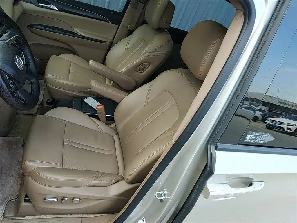 Buick GL8 2021 ES Landlord 653T Luxury фото 8